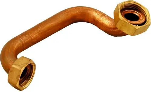 Kupferrohr mit zwei Gewindeanschlüssen, in U-Form gebogen. Für Anschluss an ein Dreiwegeventil von Wolf im Bereich Wasser-Wärmetauscher.